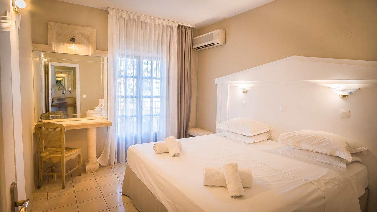 Parthenis Hotel & Suites Malia  Bagian luar foto